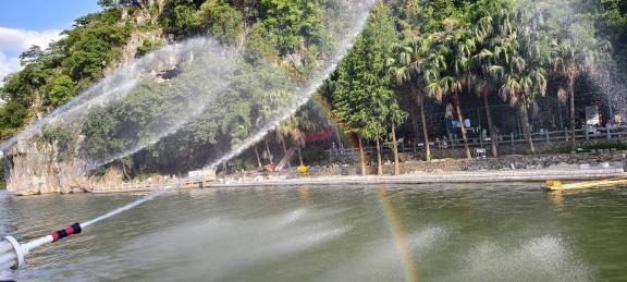 Artificial rainbow 3