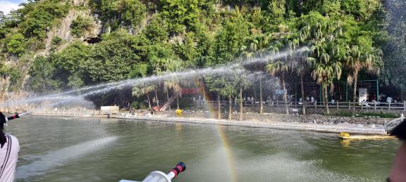 Artificial rainbow 4