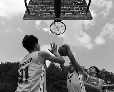 basketball game 19