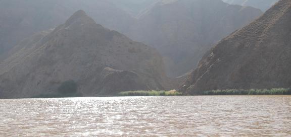 Turbid water and dangerous rocks 9