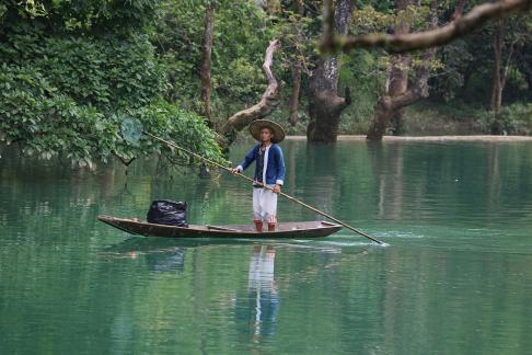The Journey Along the Shuo River25