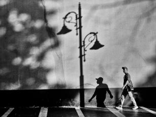 StreetBWwalk