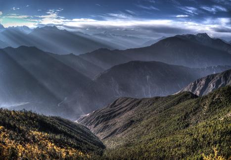 Banded Light Tibet