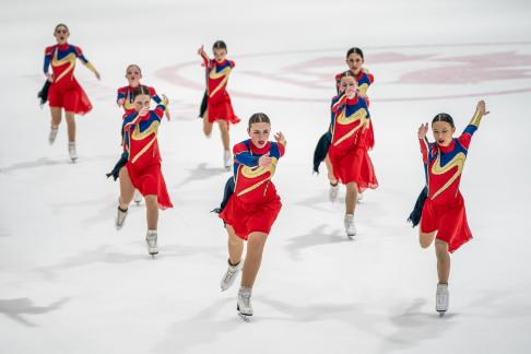 Synchronized skating 13