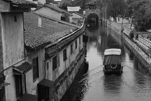 Dream into the water town 20