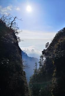 Dawn Valley 5