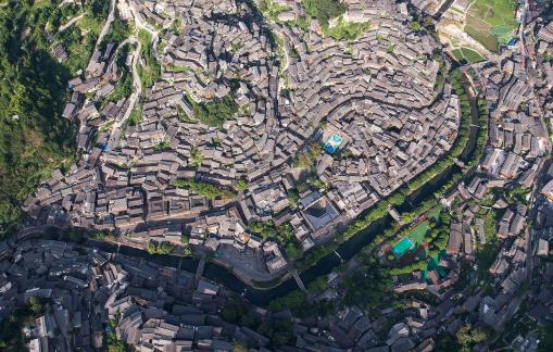 Overlooking Shanshui Town 14