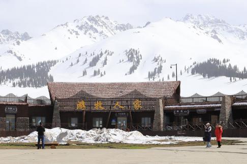 Zanglu Snow Mountain 1