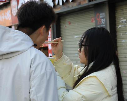 Ordinary in the market 11