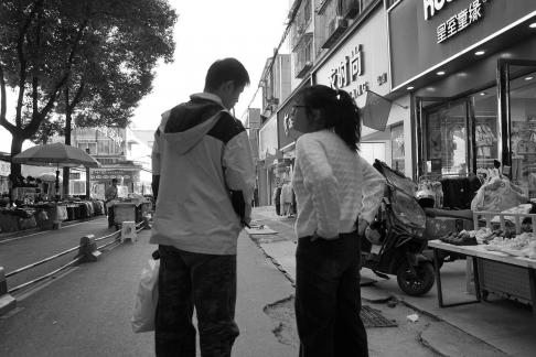 Strolling through the Old Street 7