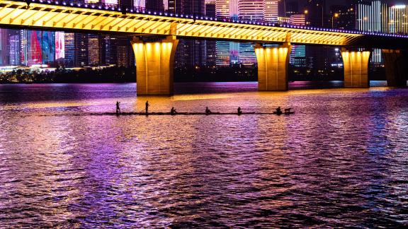 By the Xiang River 13
