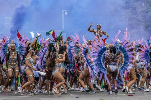 Caribbean Parade 25