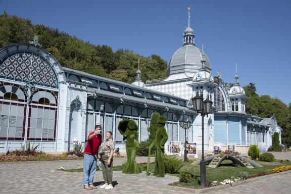 At the Pushkin Gallery