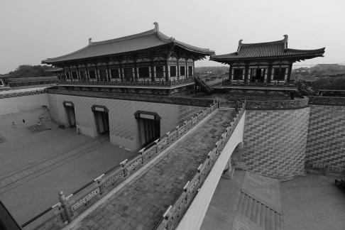 Visit the ancient city 25