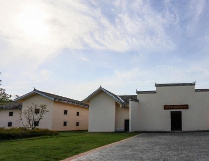 Former Residence of Chairman Mao 22