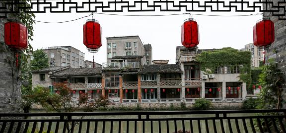 Light reflecting water charm 6