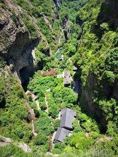 Green curtain hanging clouds 6