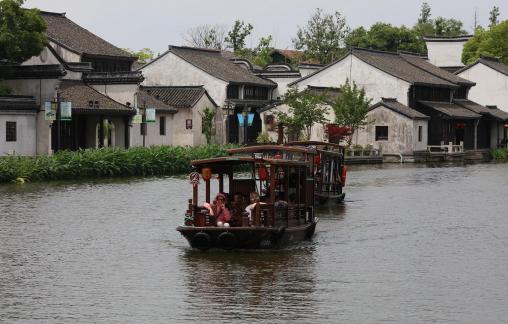 Water side house 1