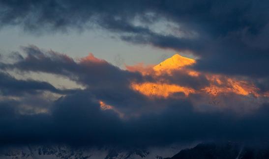Xuefeng Cloud Shadow 9