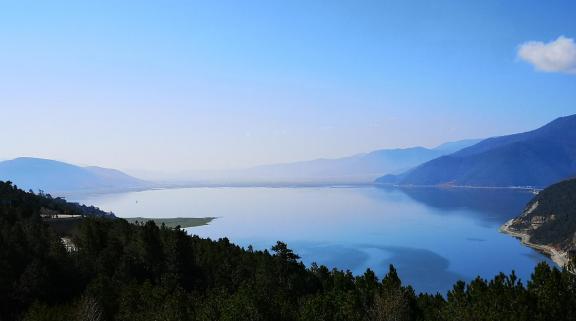 Mountains and waters intertwine 2