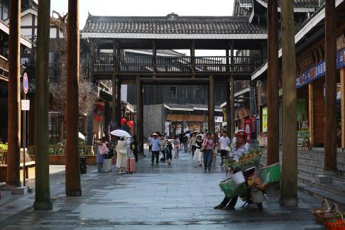 Qianhu Miao Village 14