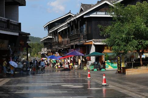 Qianhu Miao Village 15