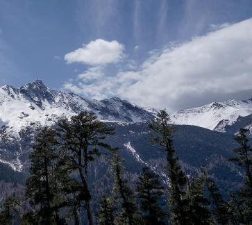 Snowy Peaks and Clear Clouds 13