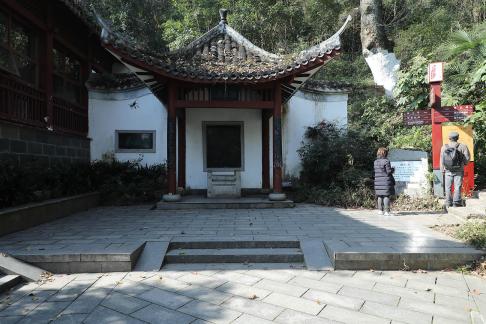 Journey to Yuelu Mountain 27