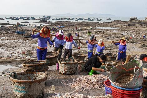 Busy Fishermans Wife