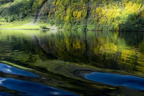 Green mountains and blue waters