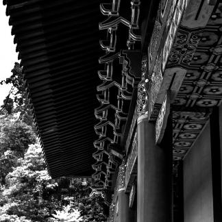 The wall tiles of a temple 1