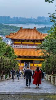 Looking at temples from afar