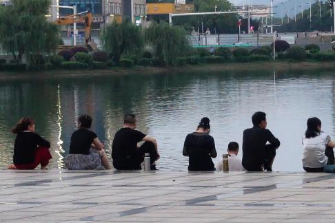 Silent by the lakeside 7