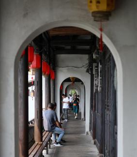 Time under the eaves 10