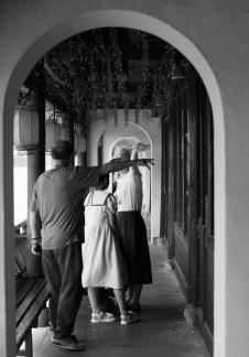 Time under the eaves 14