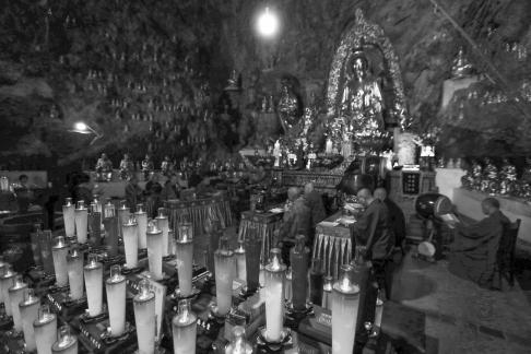 Buddha Cave Bright 3