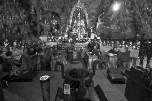 Buddha Cave Bright 4