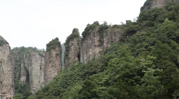 Beautiful mountains and rivers 3