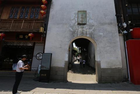 Watchman in front of the door 7