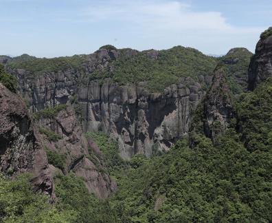 Green mountains are always here 4