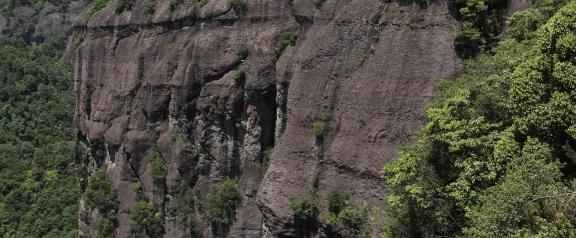 Green mountains are always here 6