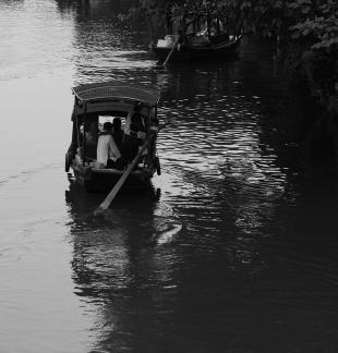 Water Lane Boating 12