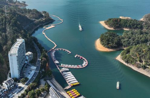 Scenery on the Water