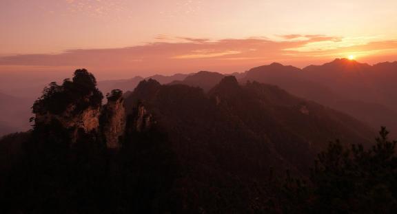 Between Yunshan Mountains 28
