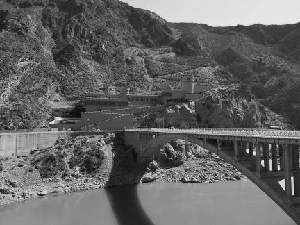 Mountains and waters intertwine 9