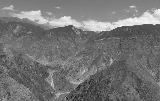 Mountains and waters intertwine 11