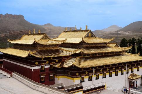 Langmu Temple