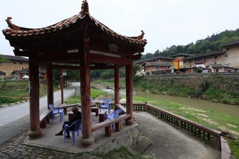 Round house and deep courtyard 9