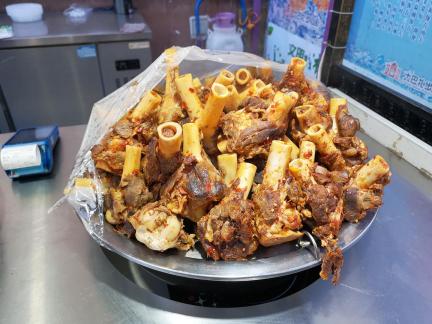 all kinds of delicious food 4