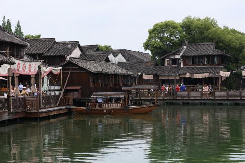 The sound of rowing in Jiangnan 27